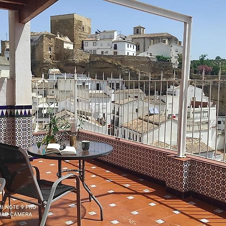 Setenil De Las Bodegas Casa De Las Lanzas מראה חיצוני תמונה