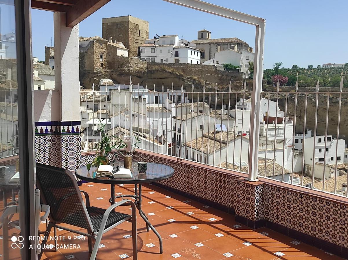 Setenil De Las Bodegas Casa De Las Lanzas מראה חיצוני תמונה
