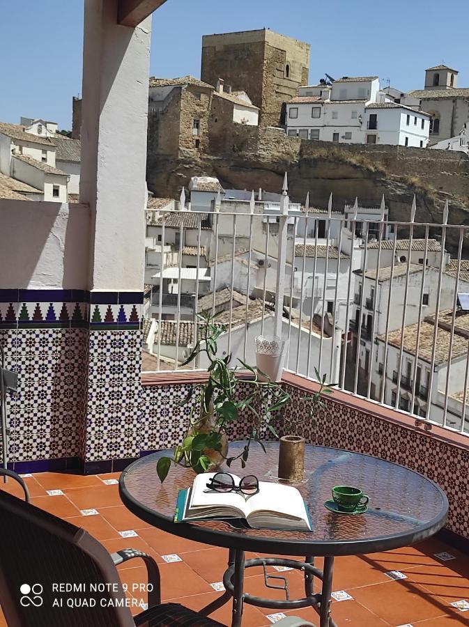 Setenil De Las Bodegas Casa De Las Lanzas מראה חיצוני תמונה