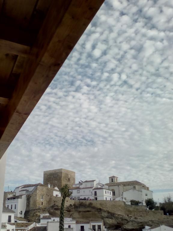 Setenil De Las Bodegas Casa De Las Lanzas מראה חיצוני תמונה